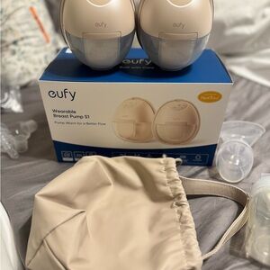 Eufy Wearable Breast Pump S1 - Cream
